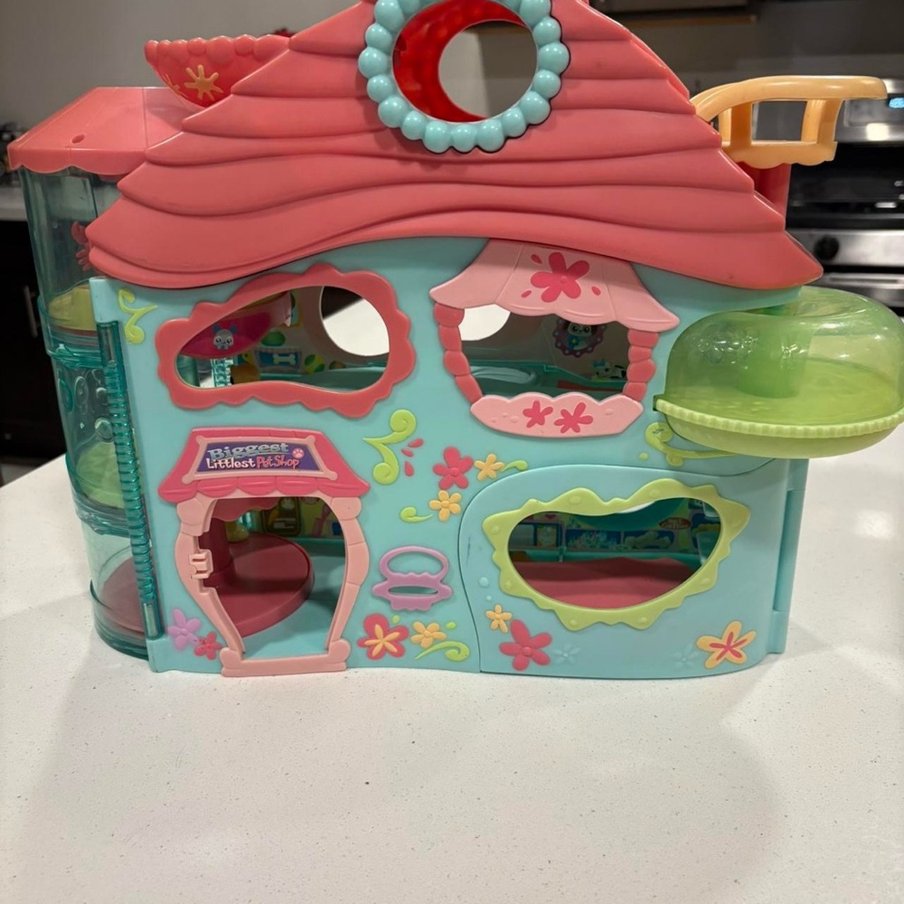 littlest pet shop biggest pet shop house